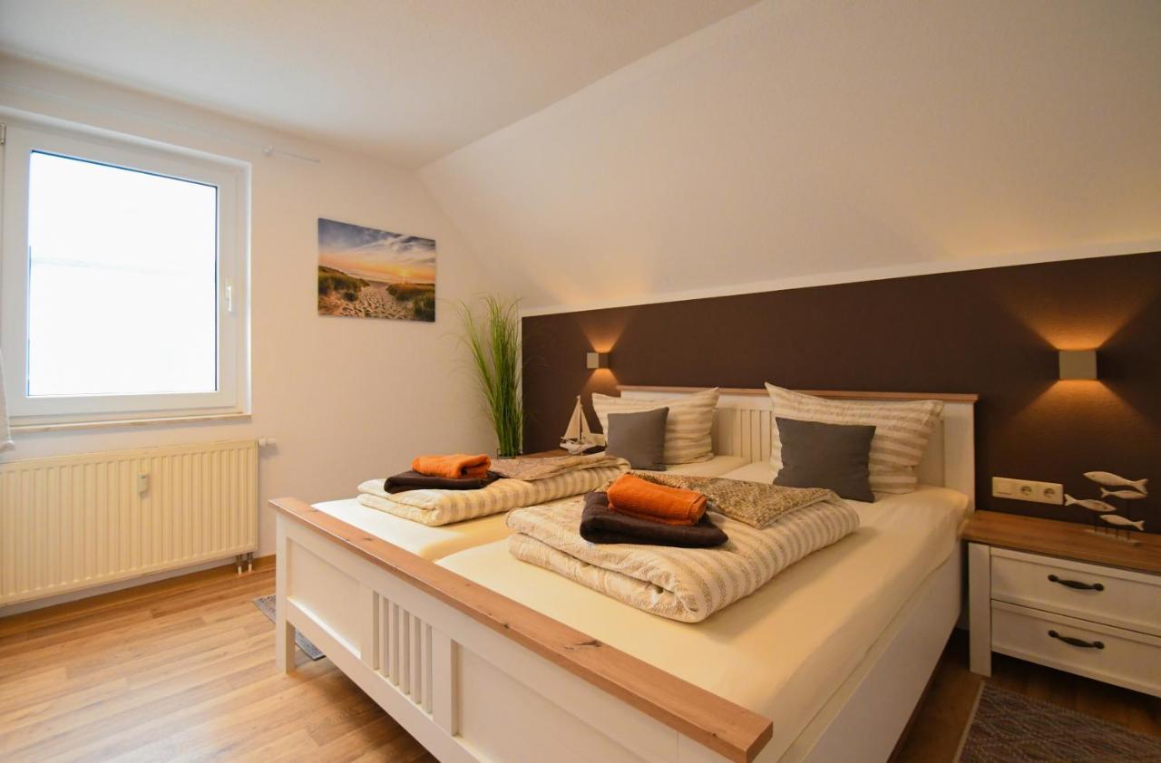 Ferienwohnung Weitblick Mit Logia Lobbe Exterior foto